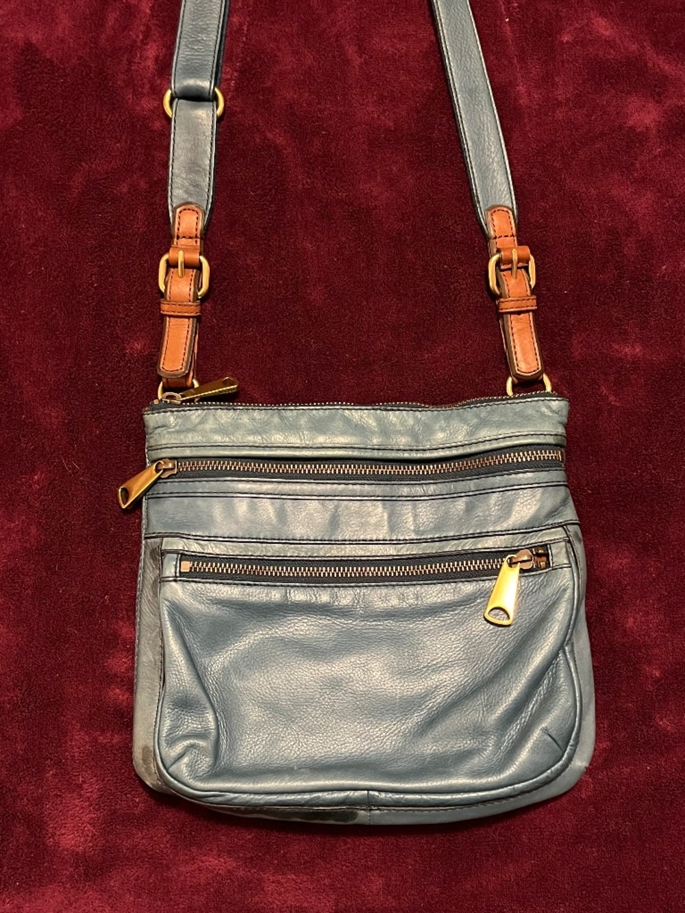Fossil blue leather Explorer crossbody bag